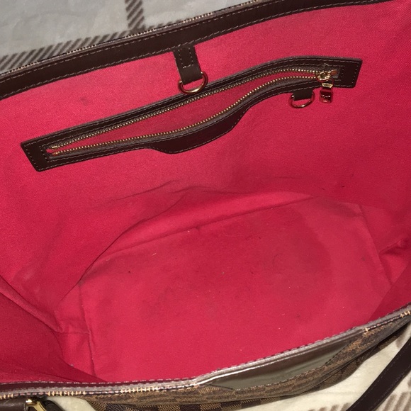 Louis Vuitton Rivington - Picture 9 of 14